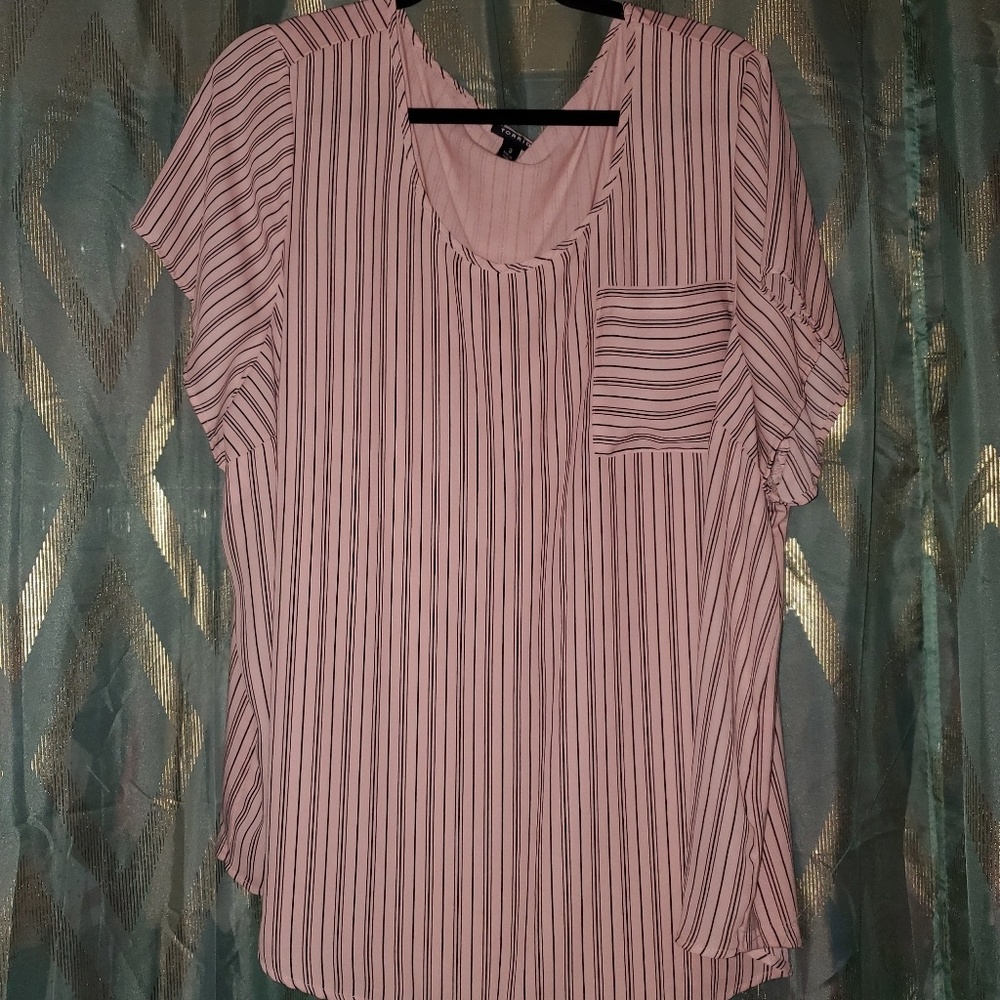 Torrid Dusty Pink Top Size 3